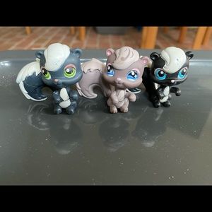 Old Littlest Pet Shop Skunks
